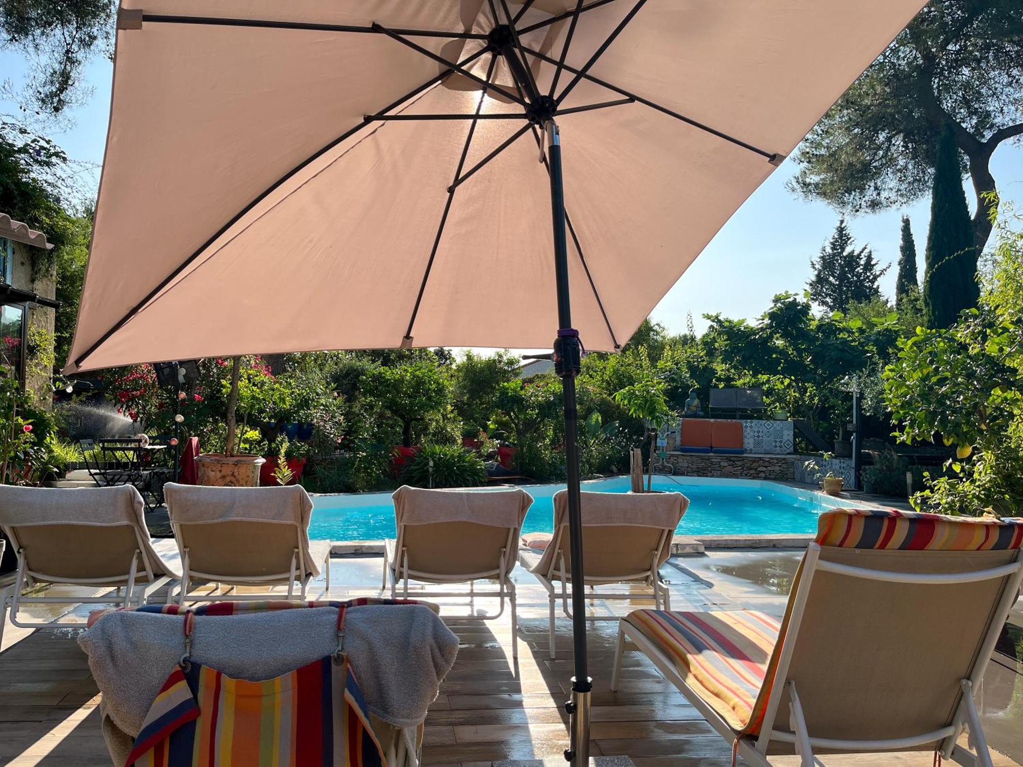 Inn 4 Bears Νιμ Εξωτερικό φωτογραφία